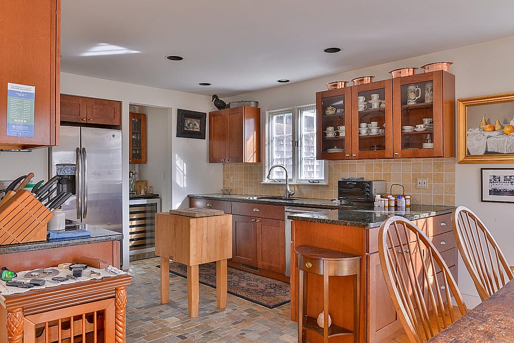 25 High Brush Path Nantucket MA