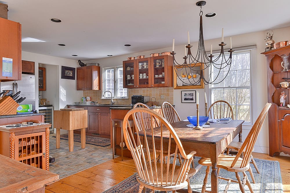 25 High Brush Path Nantucket MA