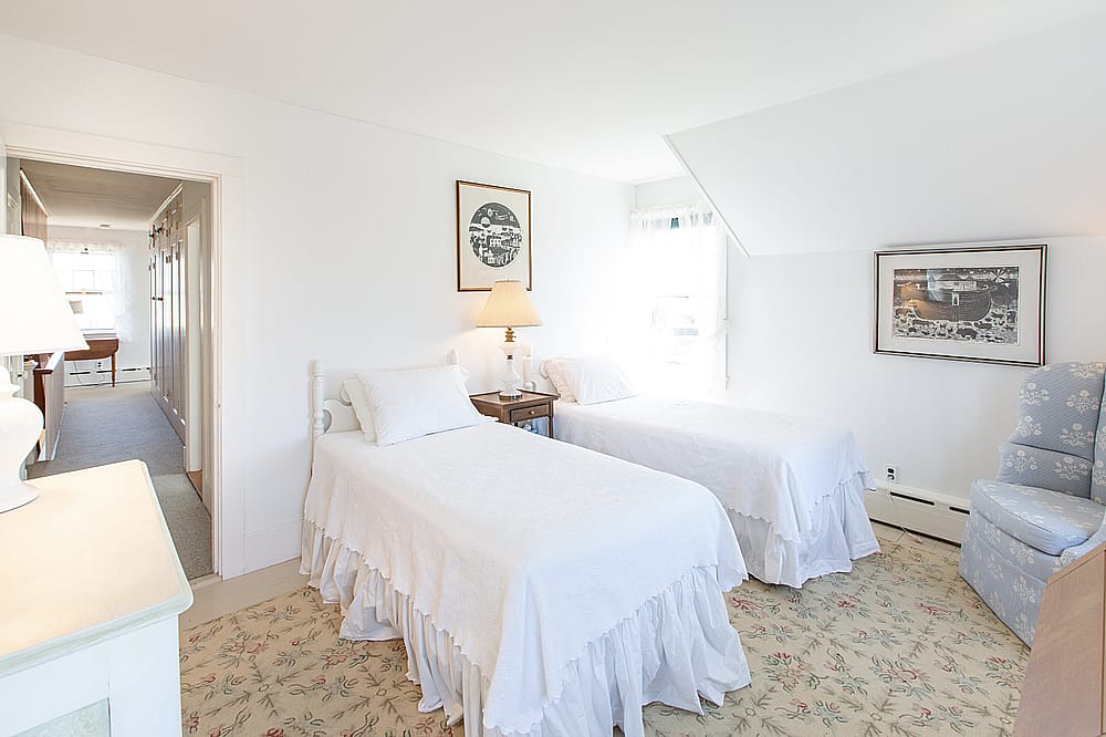 12 Lincoln Avenue Nantucket MA