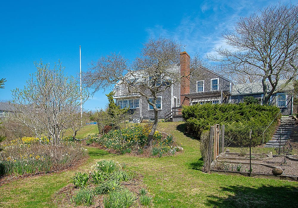 26 Monomoy Road Nantucket MA