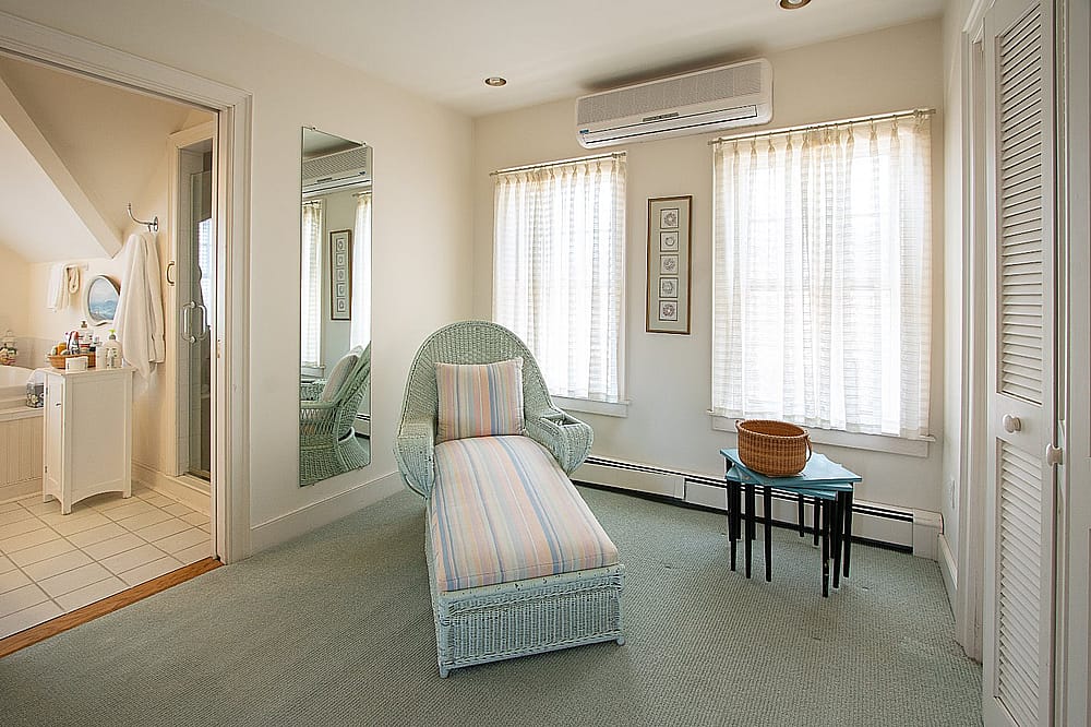 26 Monomoy Road Nantucket MA