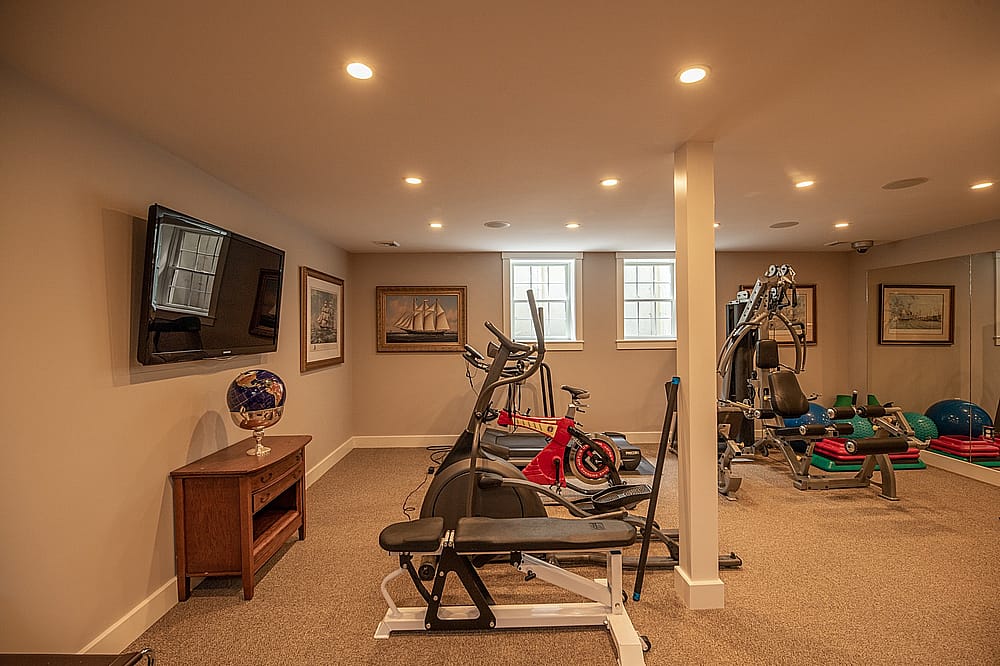 8 Crestwood Circle Nantucket MA