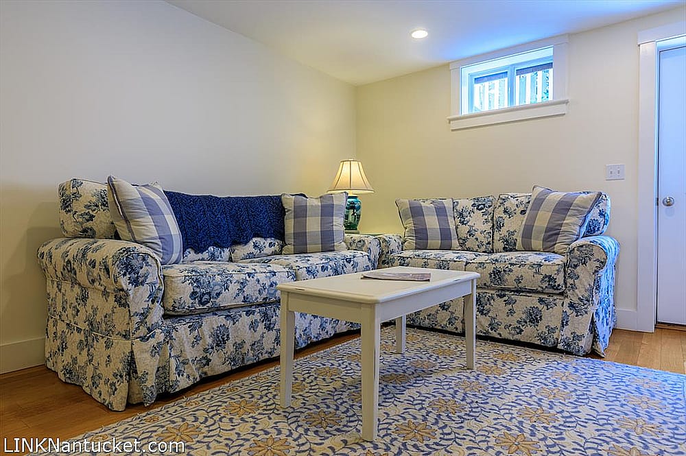 25 Dartmouth Street Nantucket MA