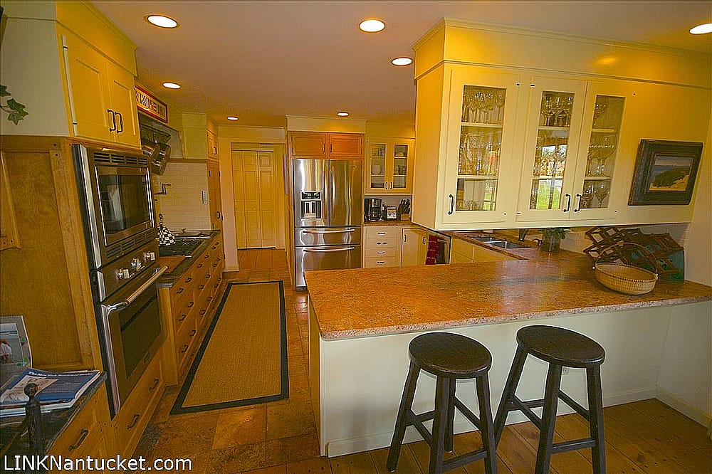 23 Meadow View Drive Nantucket MA