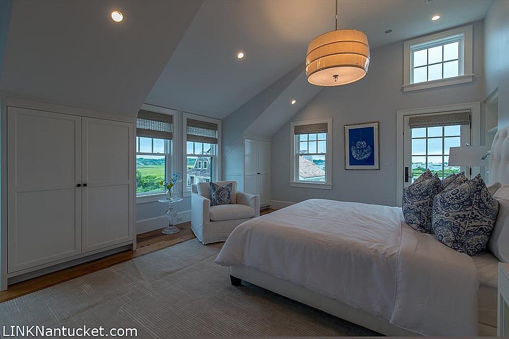 10 Monomoy Creek Road Nantucket MA