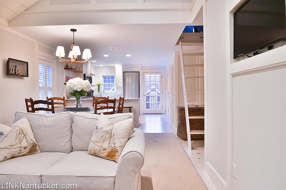 40 B Union Street Nantucket MA