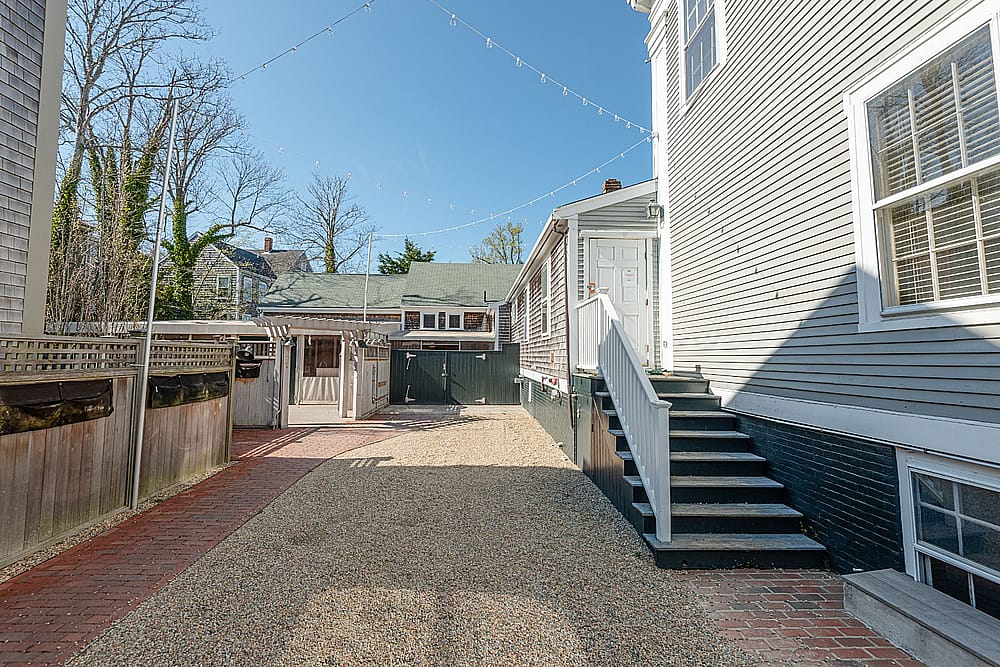 23 Broad Street Nantucket MA