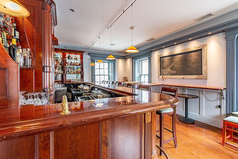 23 Broad Street Nantucket MA