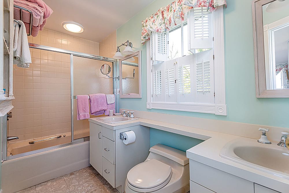 33 Baxter Road Nantucket MA