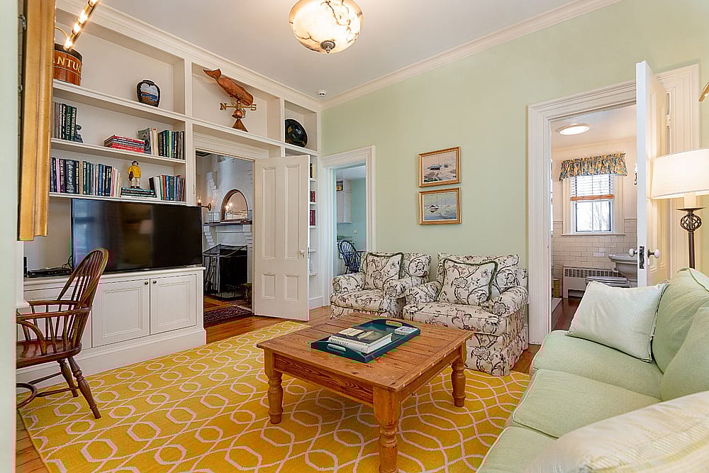 19 Broad Street Nantucket MA