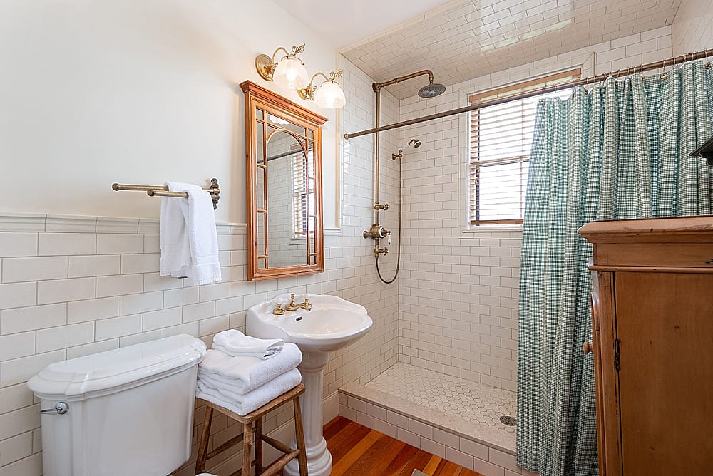 19 Broad Street Nantucket MA