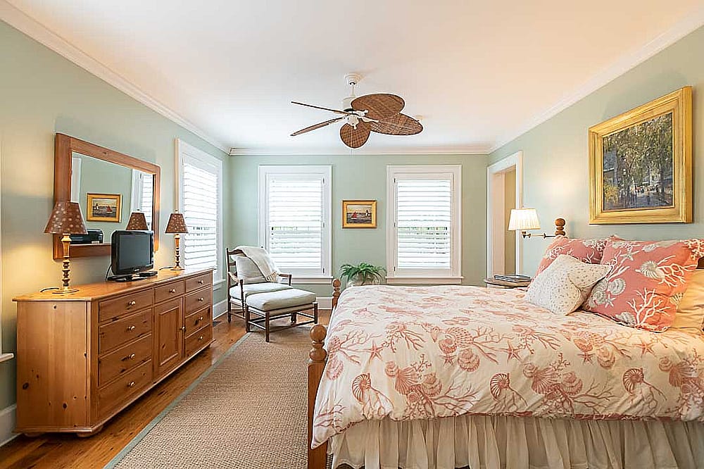 8 Jefferson Avenue Nantucket MA