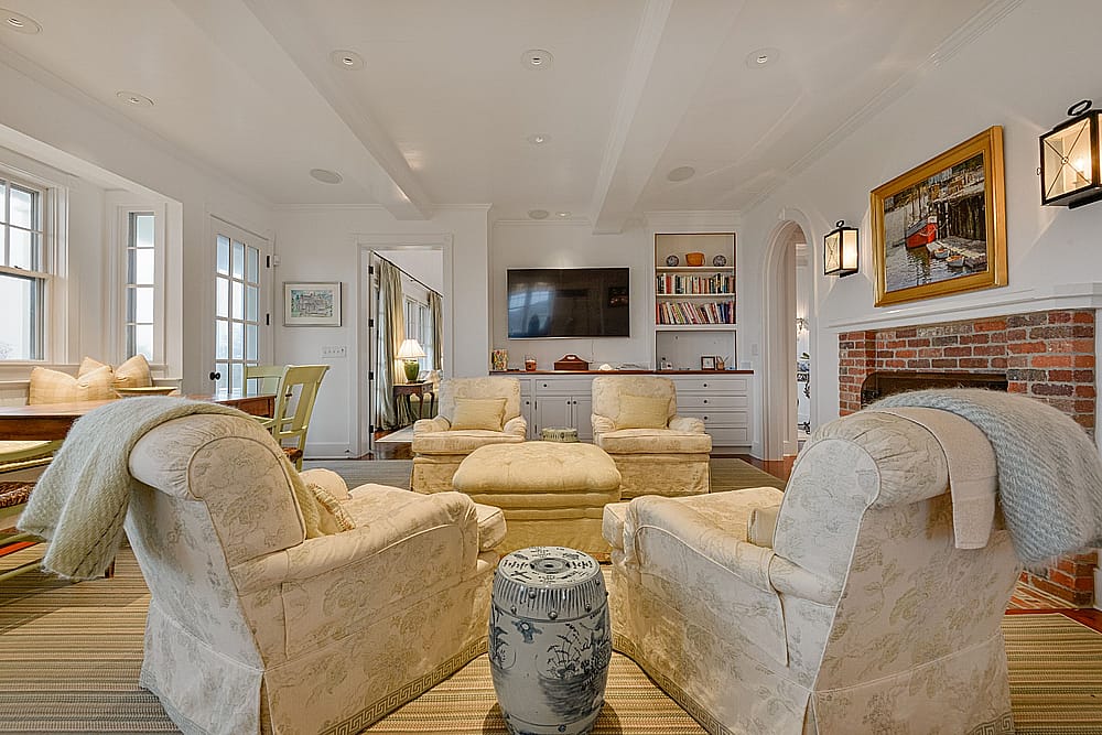 25 Nonantum Avenue Nantucket MA