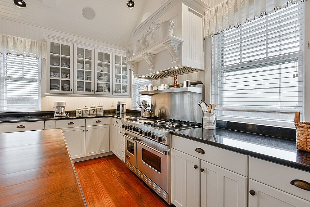 25 Nonantum Avenue Nantucket MA