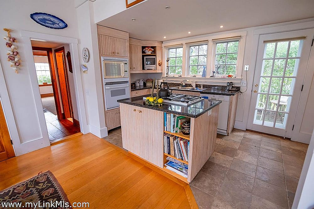 6 Elbow Lane Nantucket MA