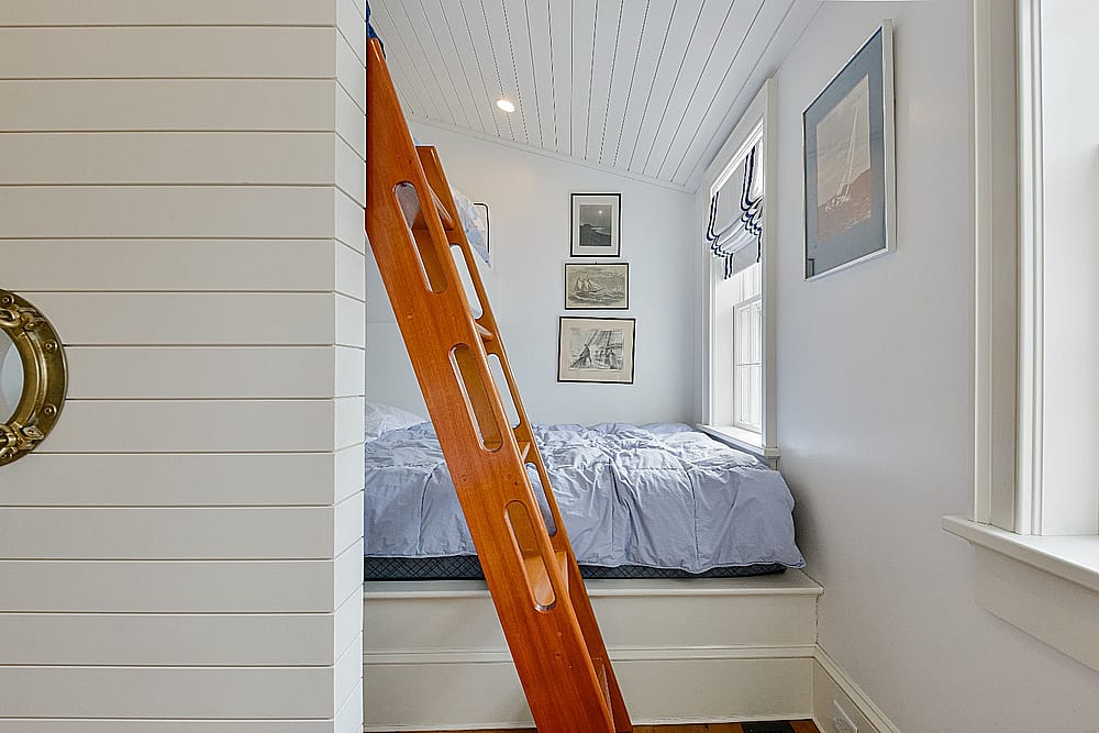 9 Gay Street Nantucket MA