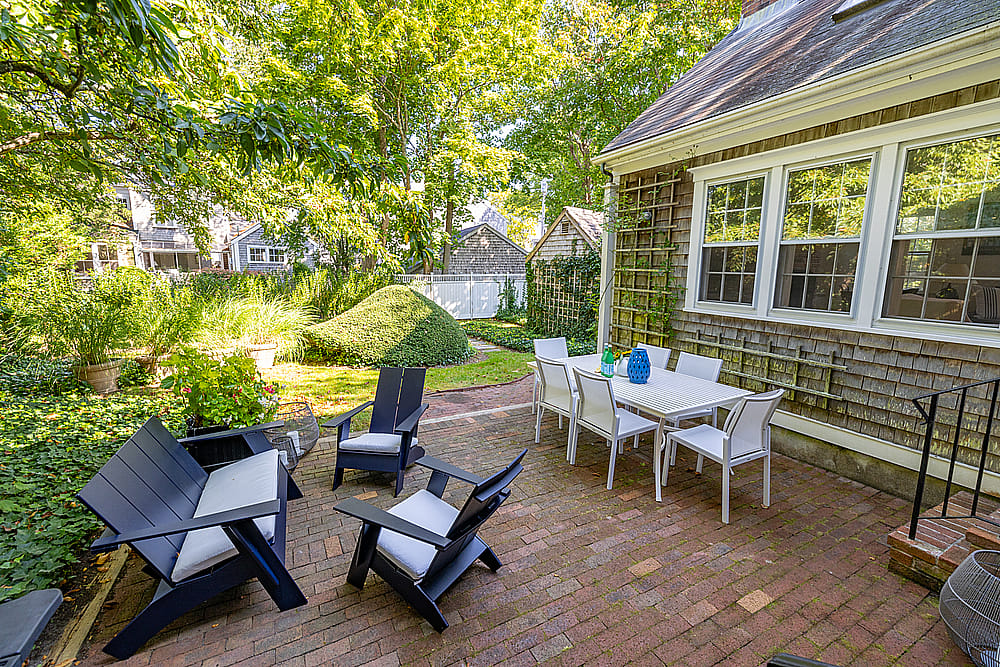 11 Pine Street Nantucket MA