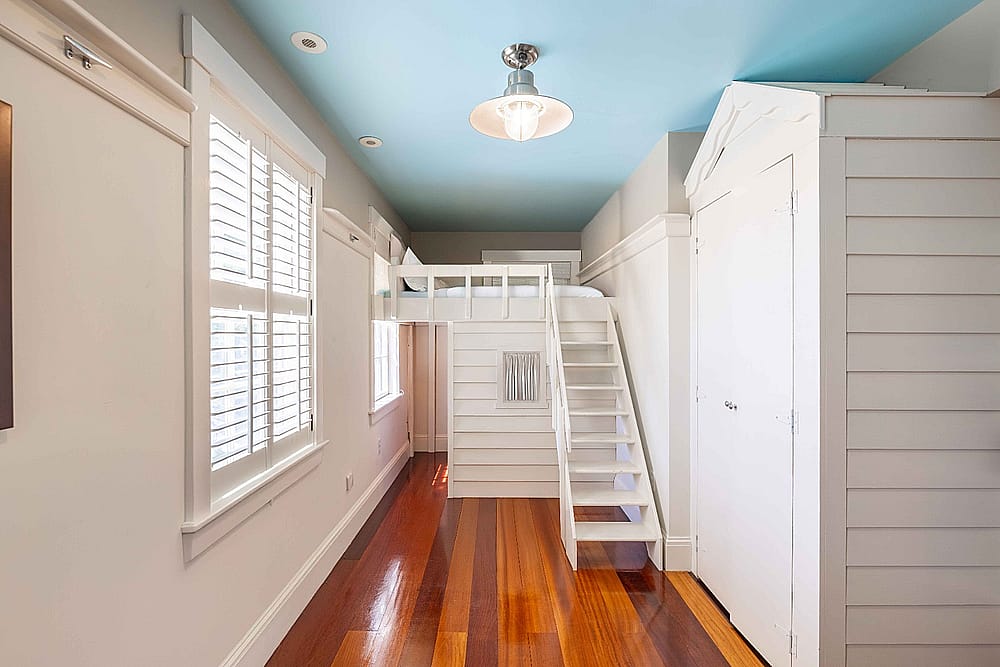 19 Vesper Lane Nantucket MA