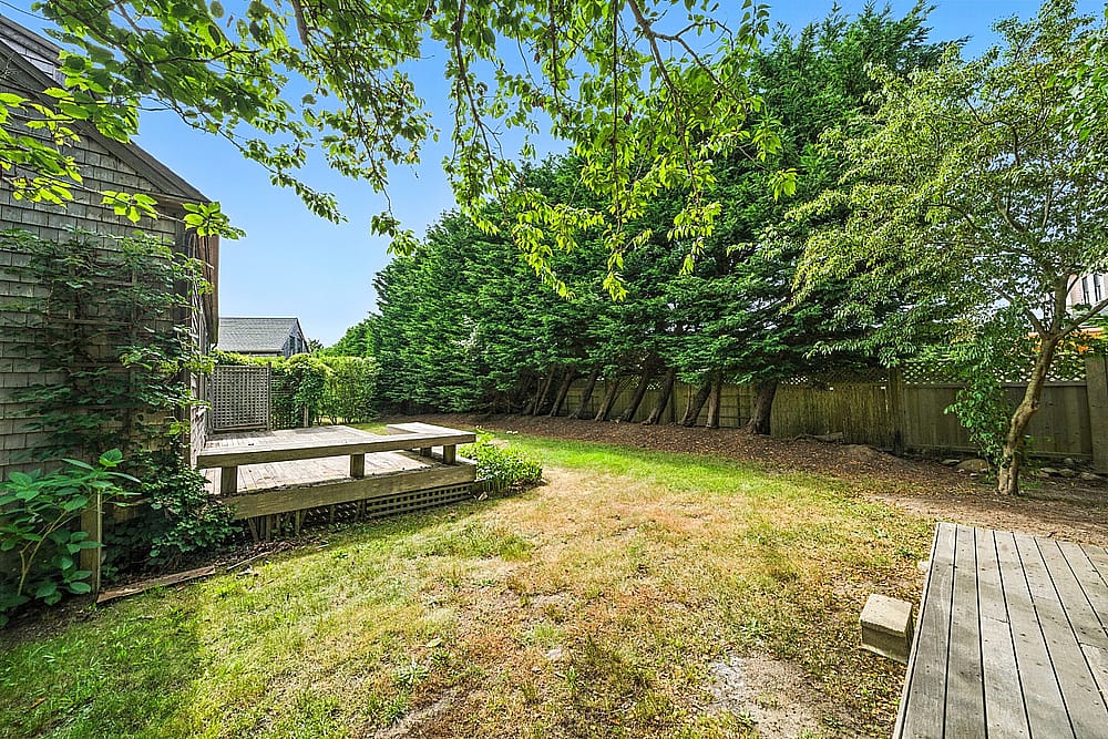 6A Daffodil Lane Nantucket MA