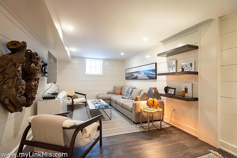 134C Main Street Nantucket MA