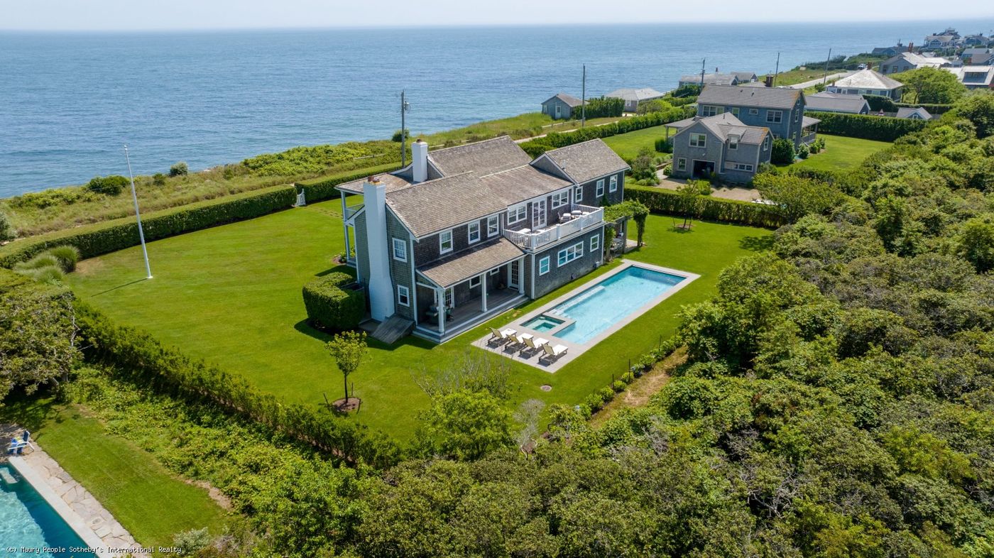104 Baxter Road Nantucket MA