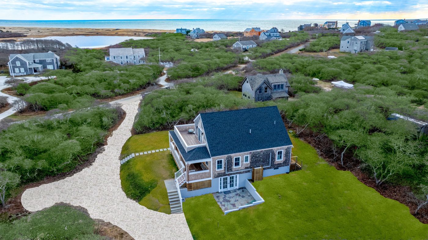 6 Jonathan Way Nantucket MA