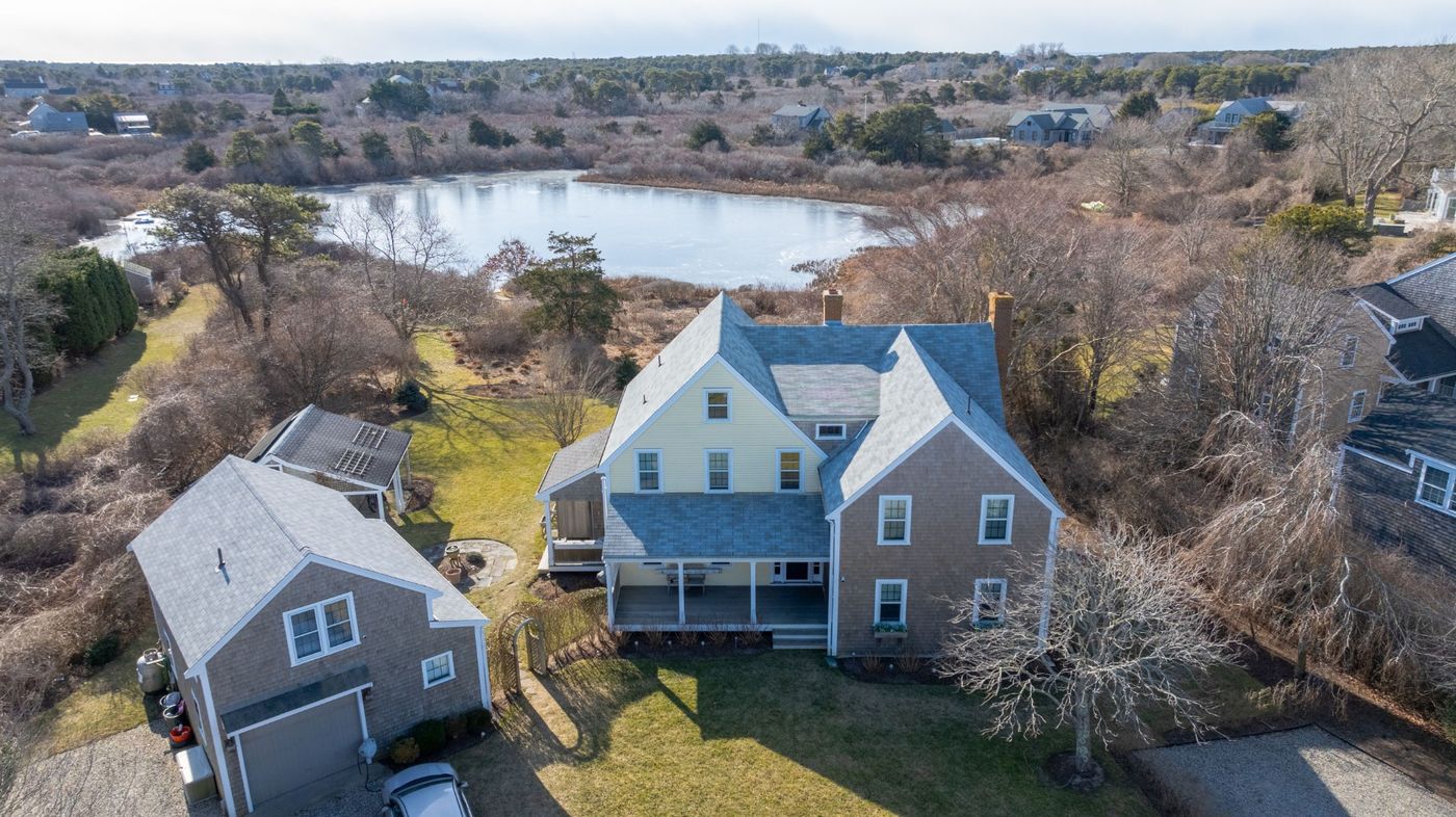 35 Meadow View Drive Nantucket MA