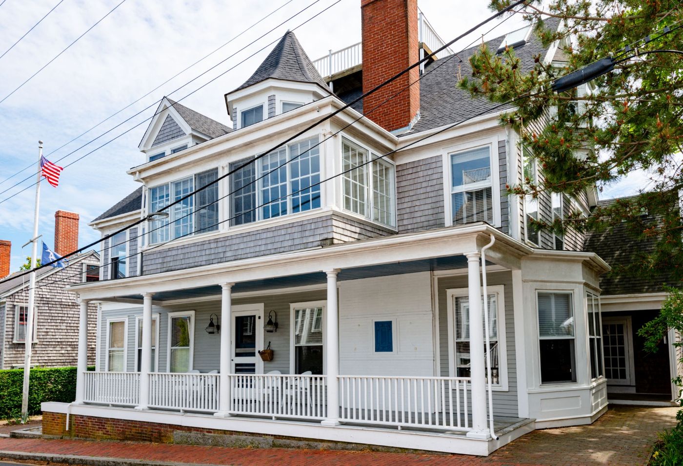8 Cliff Road Nantucket MA