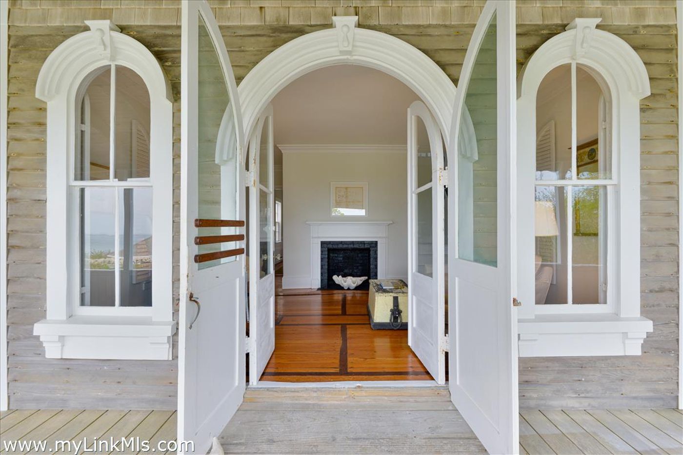 21 Ocean Avenue Nantucket MA
