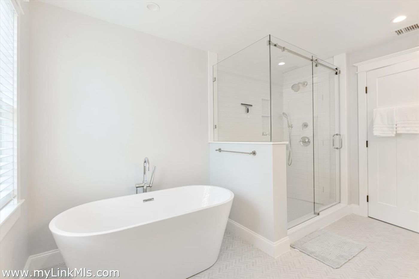 8 Grey Lady Lane Nantucket MA