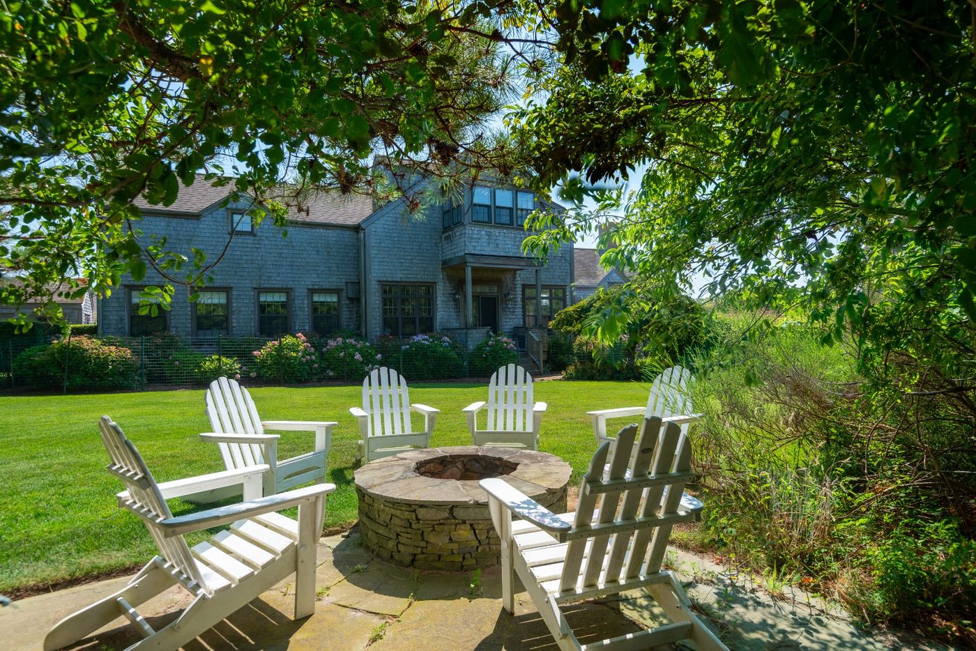 196 Cliff Road Nantucket MA