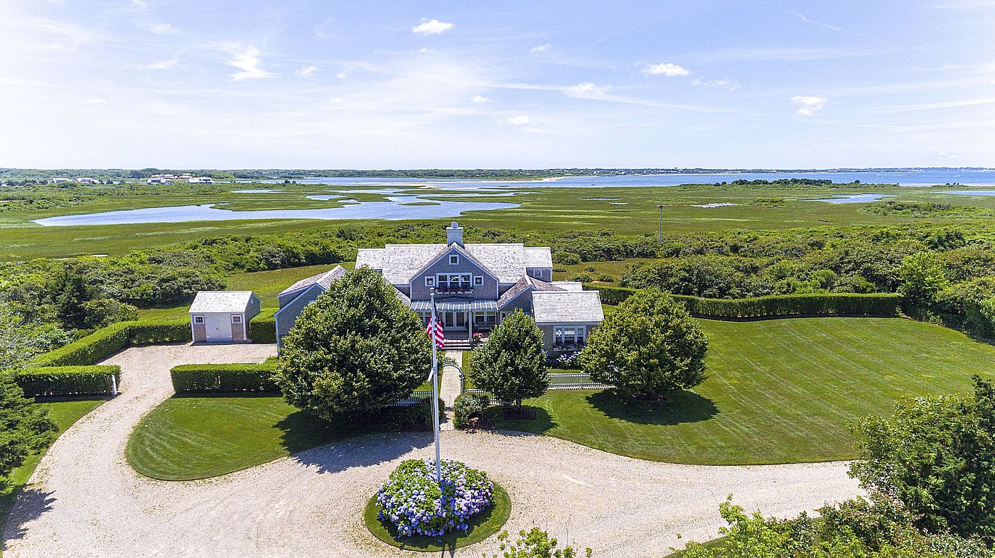 7 Weetamo Road Nantucket MA