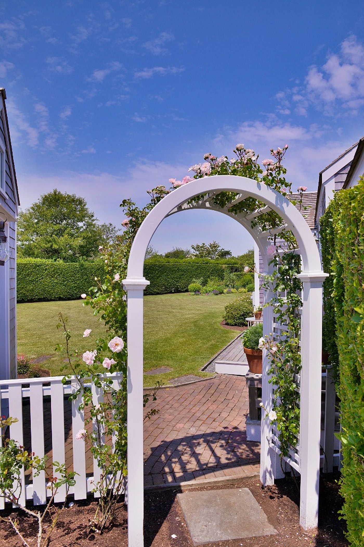 7 Hedge Row Nantucket MA
