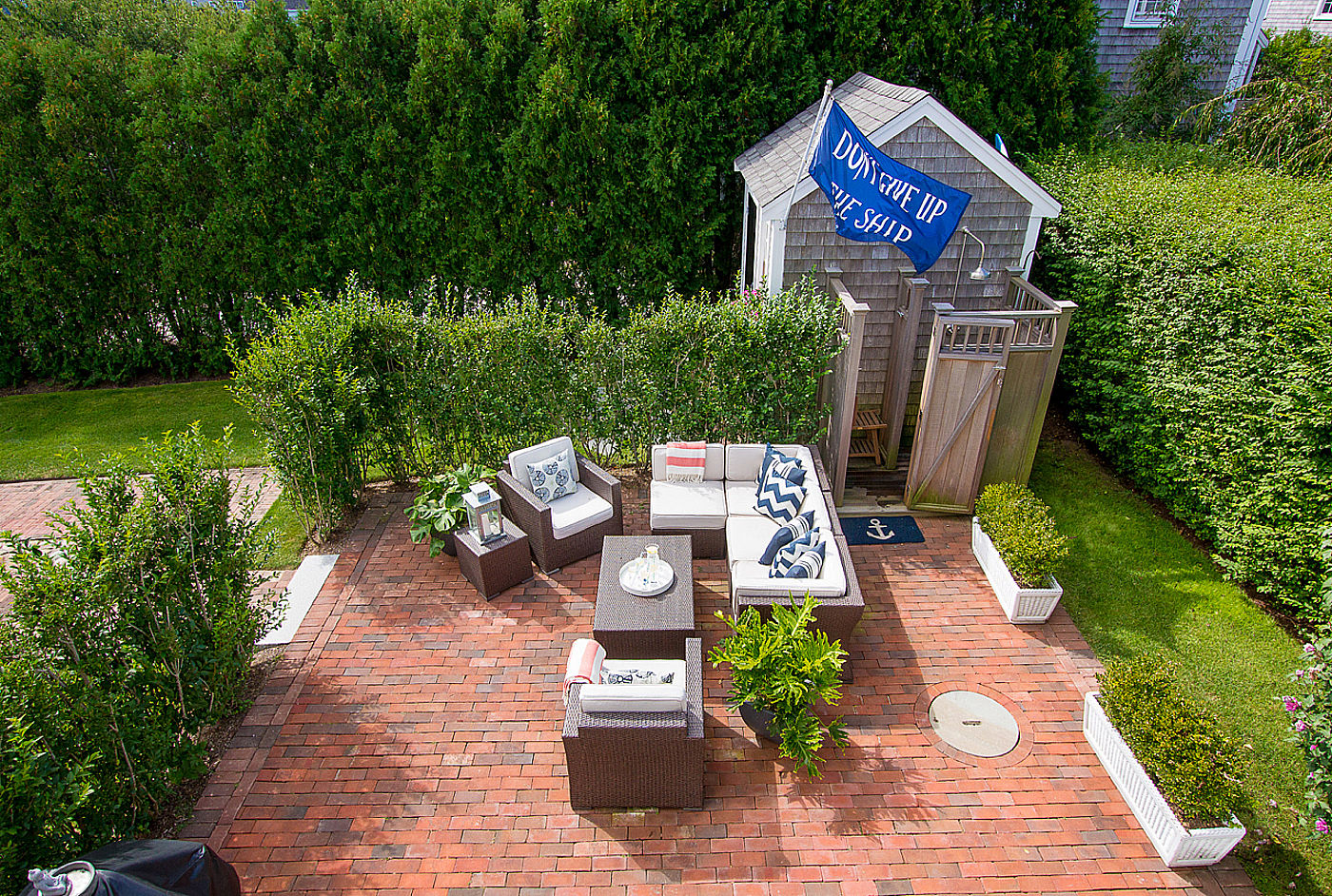52 Goldfinch Drive Nantucket MA