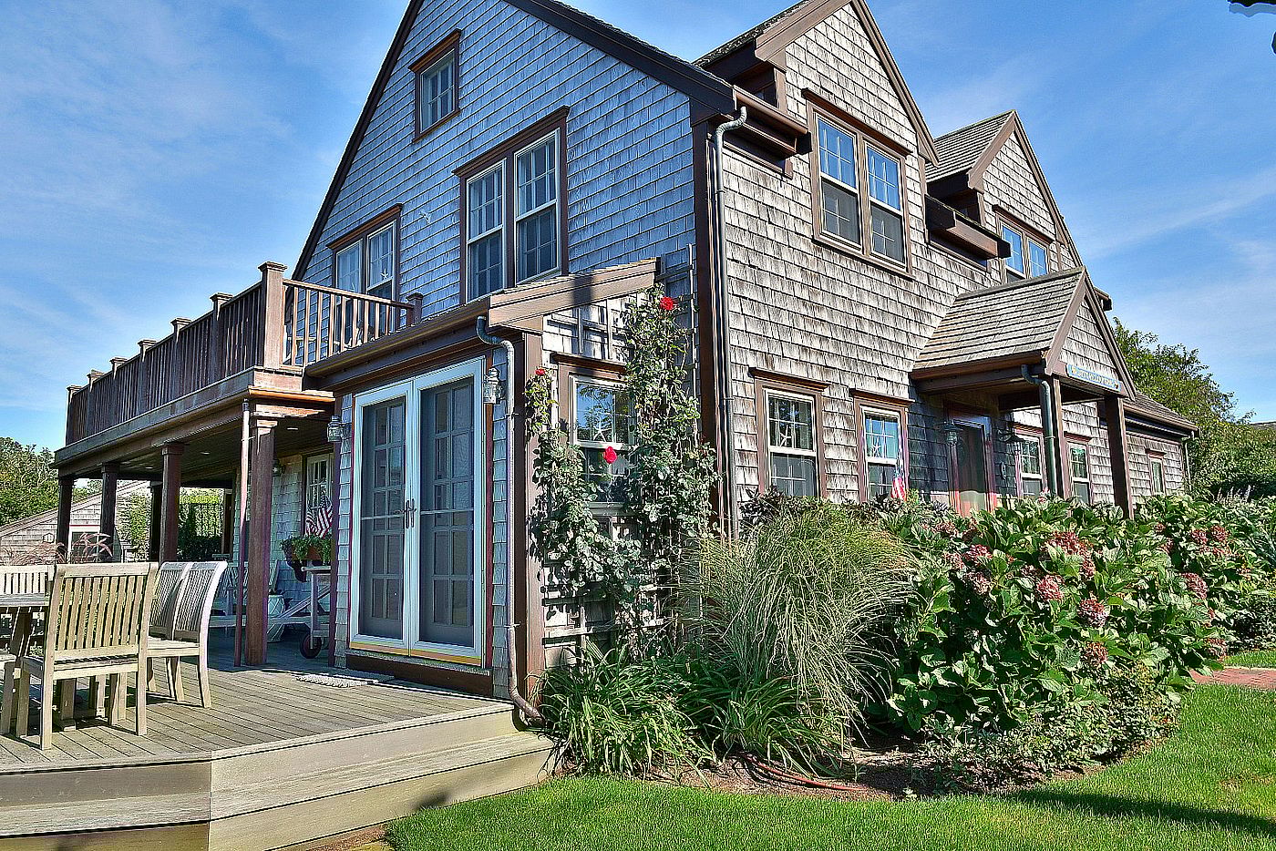 5 H Street Nantucket MA