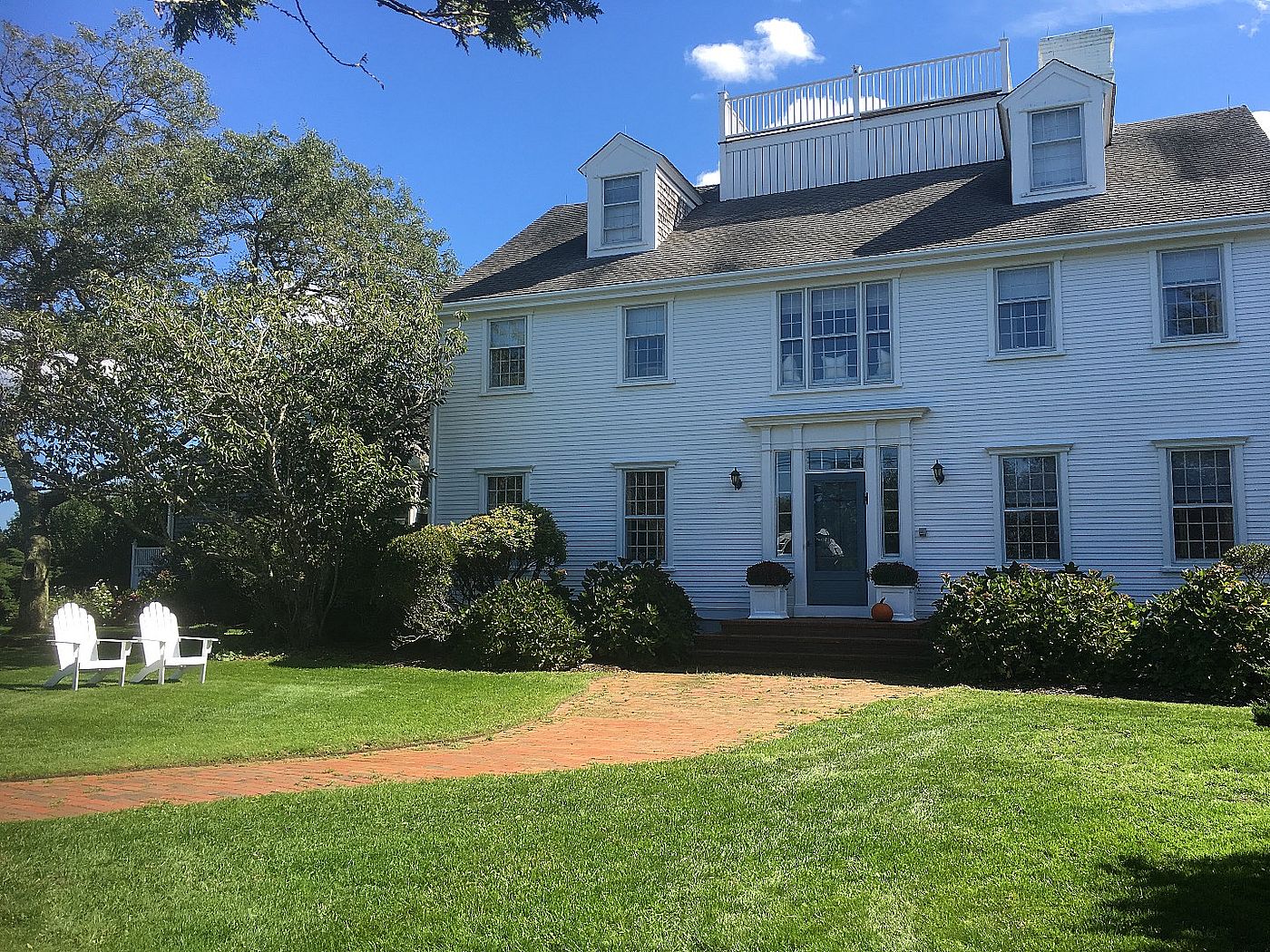 33 Monomoy Road Nantucket MA
