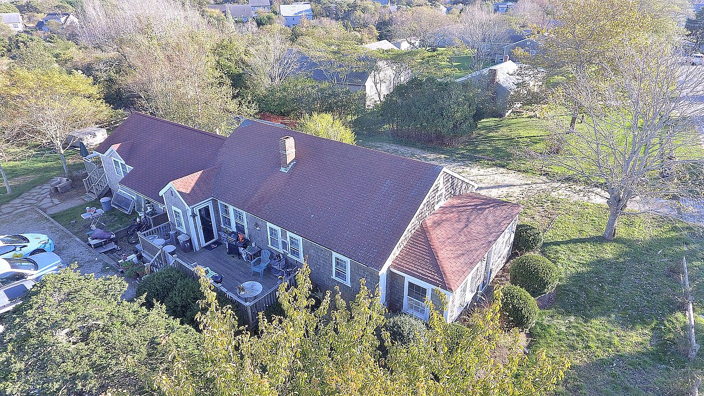 46 Surfside Road Nantucket MA