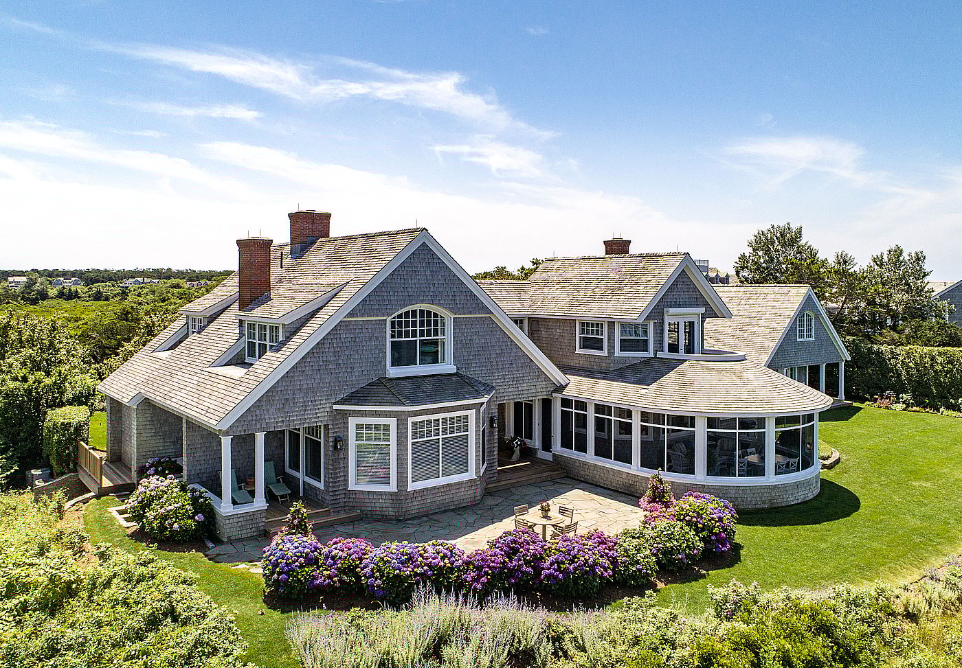 56 Monomoy Road Nantucket MA