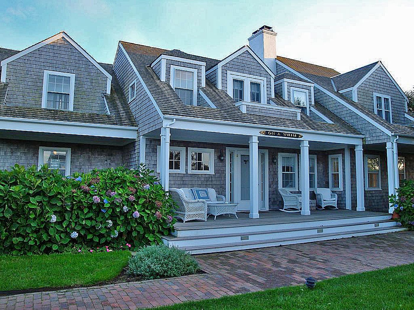 6 Hedge Row Nantucket MA