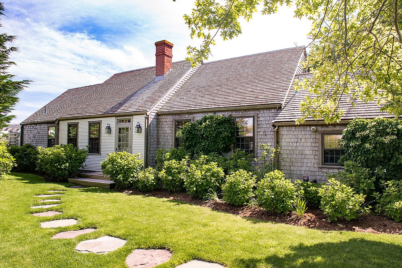 62 West Chester Street Nantucket MA