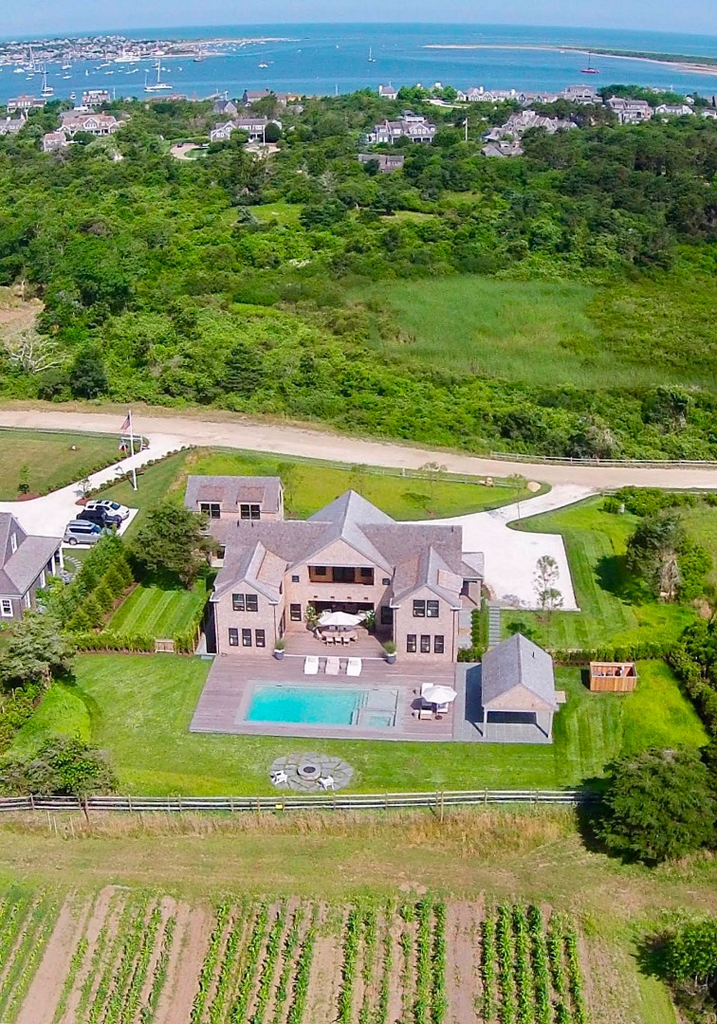 6 Pippens Way Nantucket MA