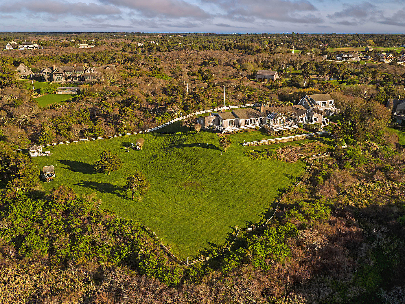 8 Shawkemo Road Nantucket MA