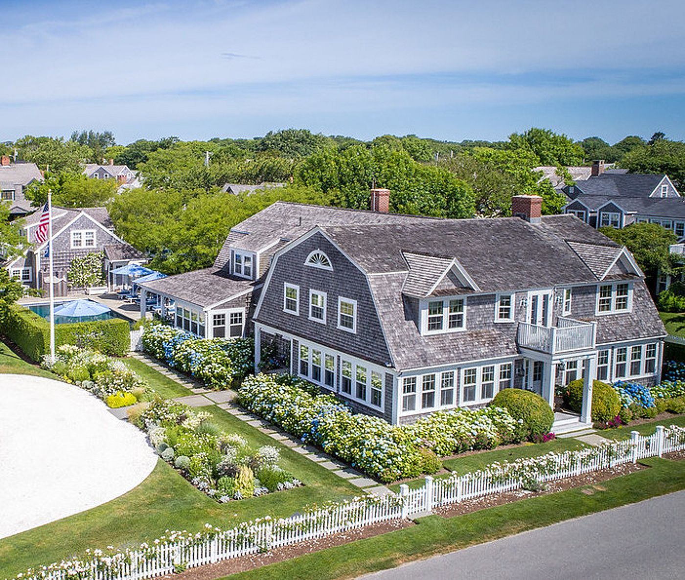 41 Ocean Avenue Nantucket MA