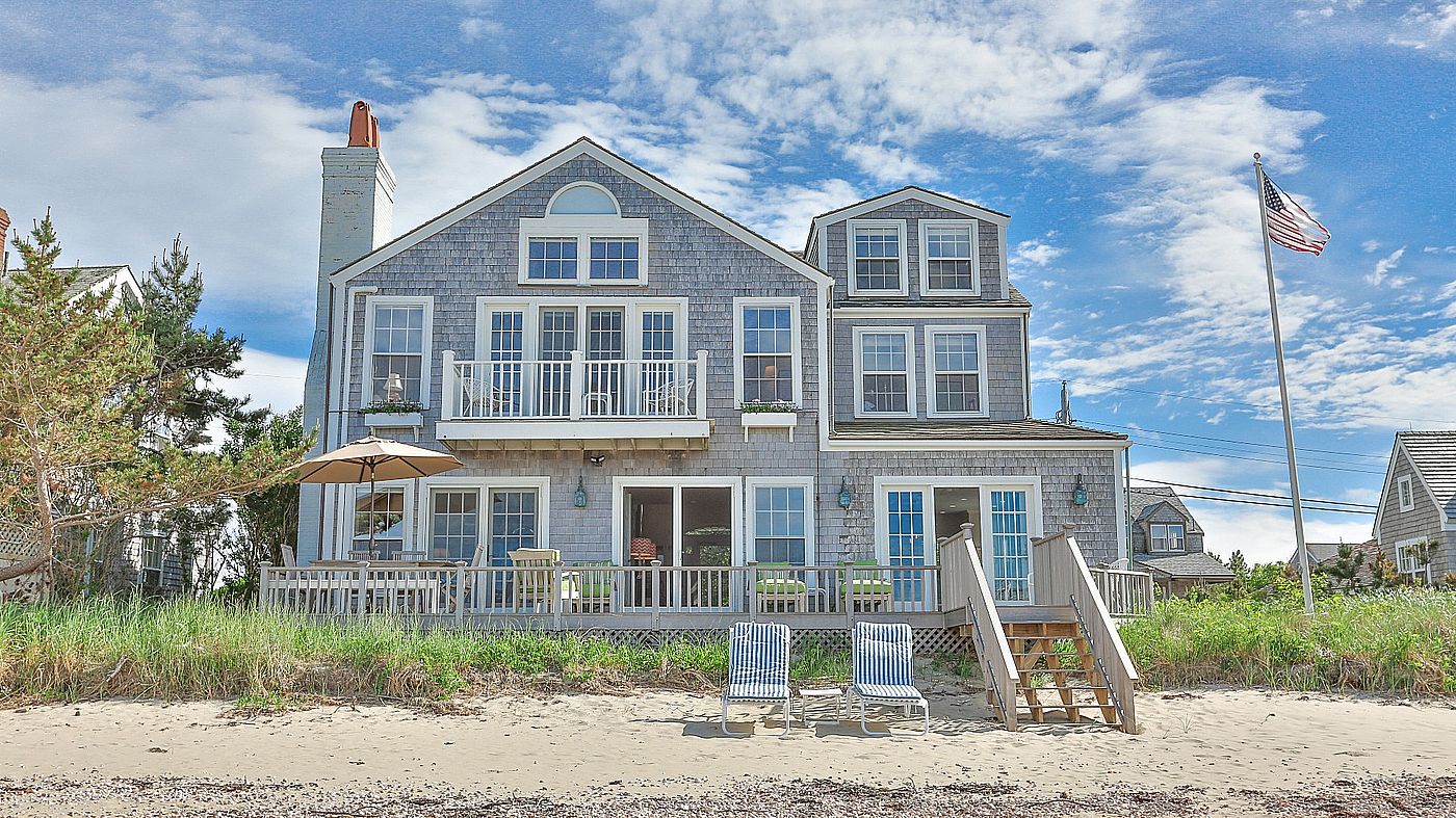 49 Hulbert Avenue Nantucket MA