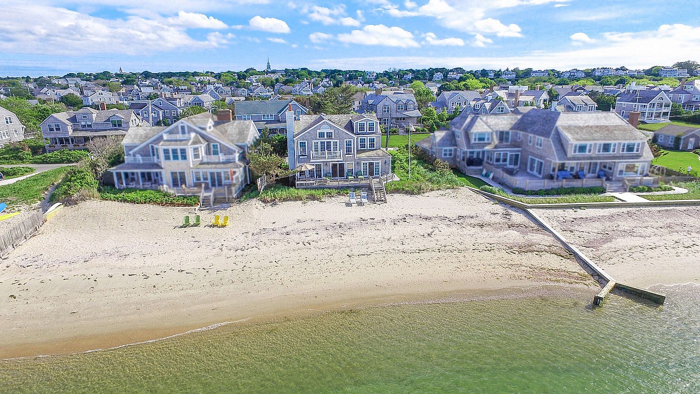 49 Hulbert Avenue Nantucket MA