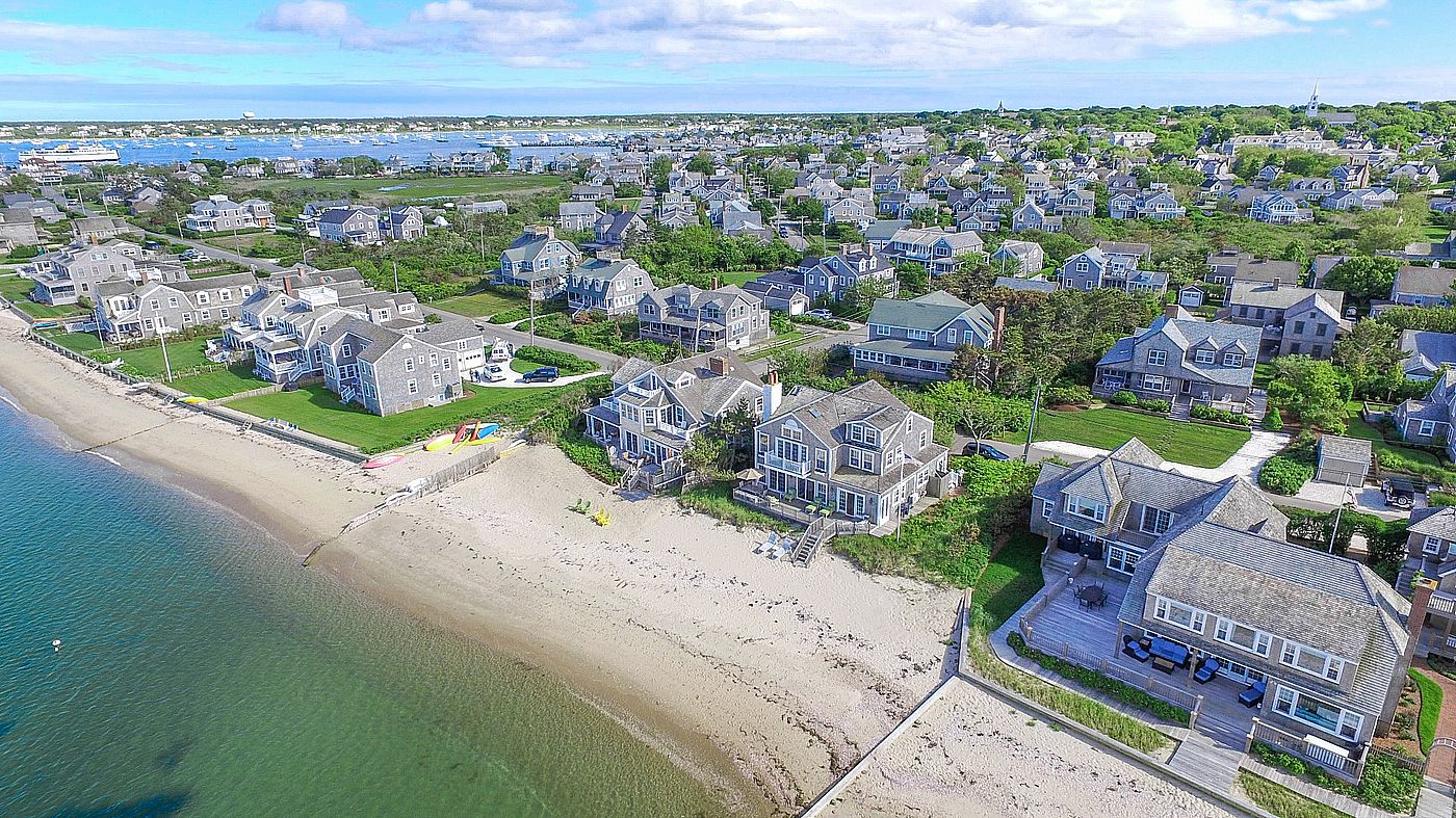 49 Hulbert Avenue Nantucket MA