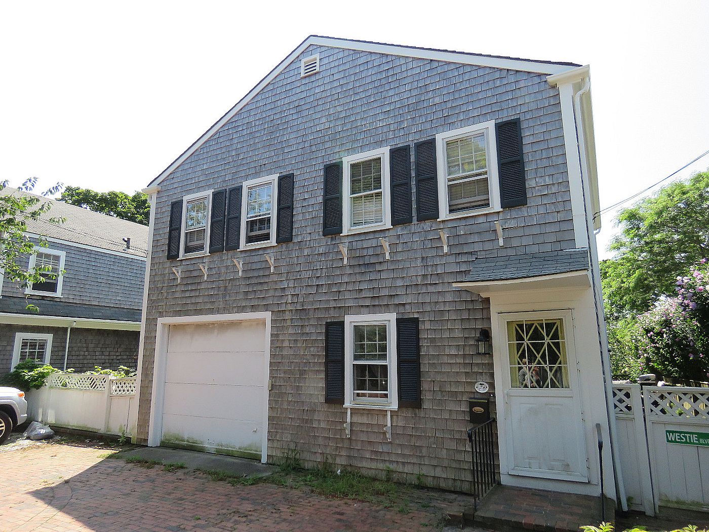 25 A Pine Street Nantucket MA