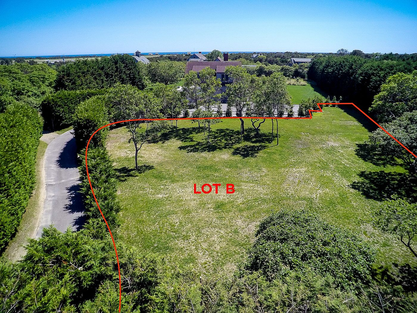 8 1/2 Evergreen Way Nantucket MA