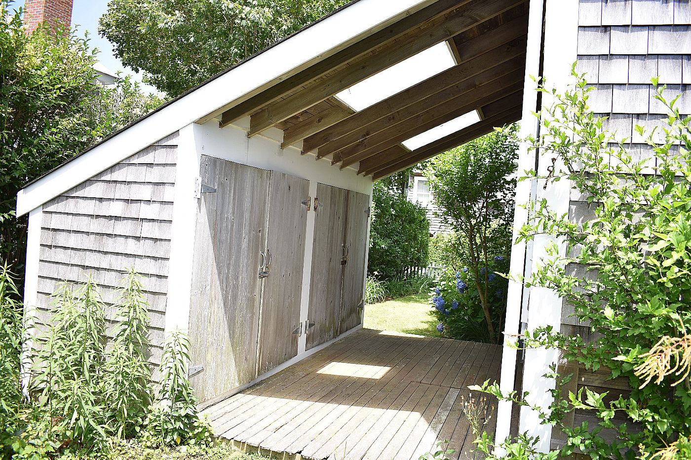 6 Magnolia Avenue Nantucket MA