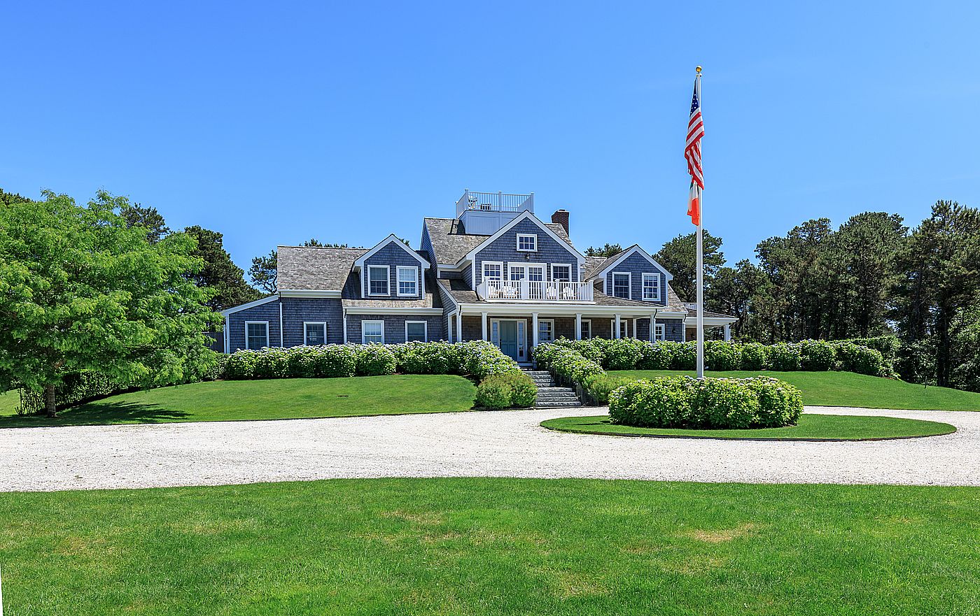 29 Brewster Road Nantucket MA